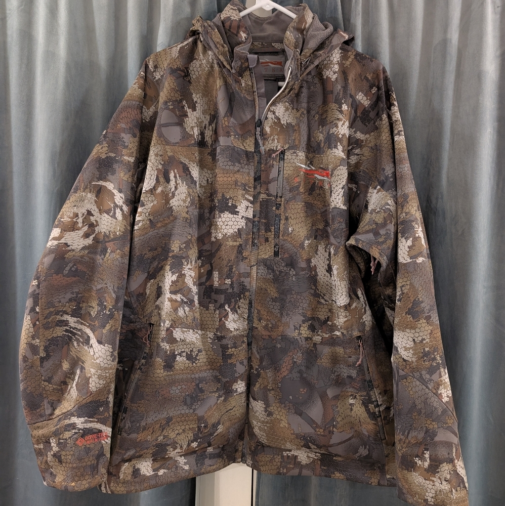 Sitka XXL Jetstream Jacket, Jetstream Beanie, and XL Gloves - Optifade Timber